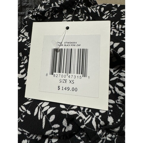 Ellen Tracy Women’s Black Mini Leaf Jumpsuit Size XS NWT - Picture 14 of 16